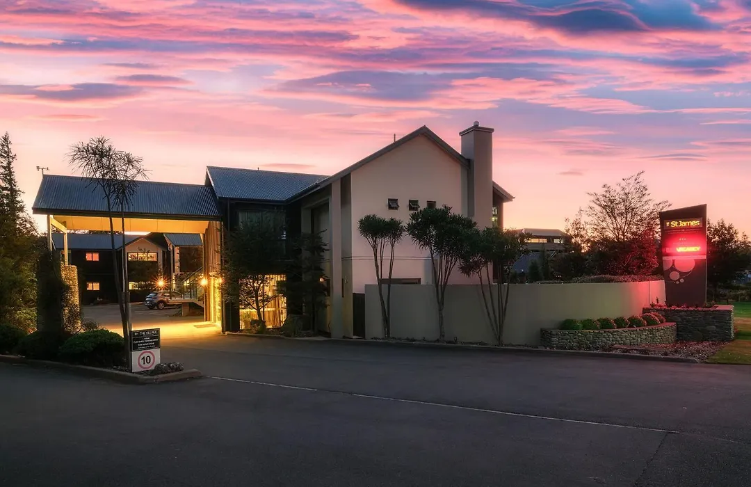 The St James Premium Accommodation-1