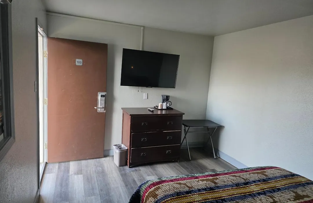 Indian Mound Motel-1