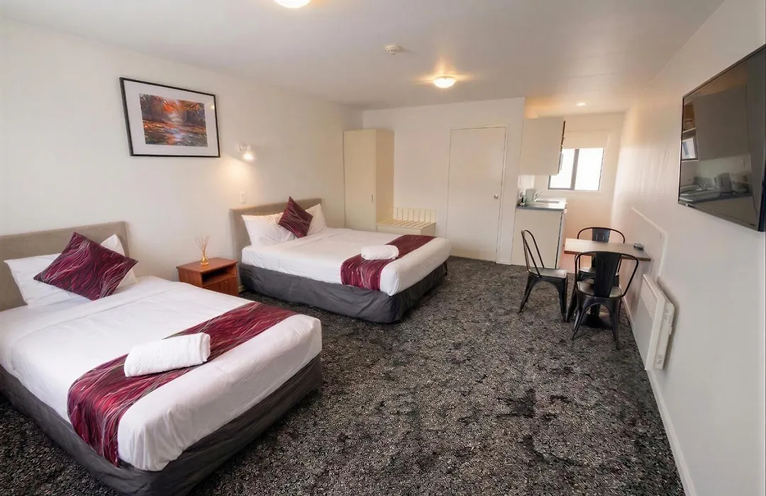 Halswell Lodge-1