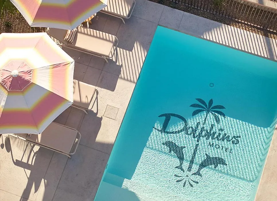 Dolphins Motel-1