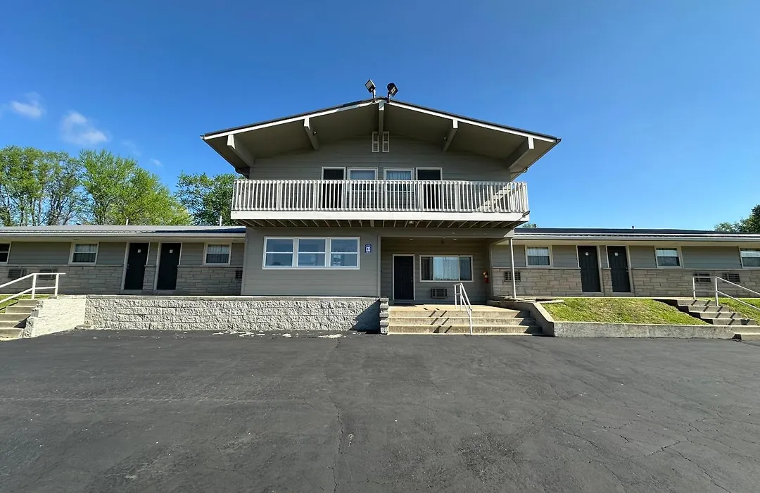 Budget Inn - Cambridge-1