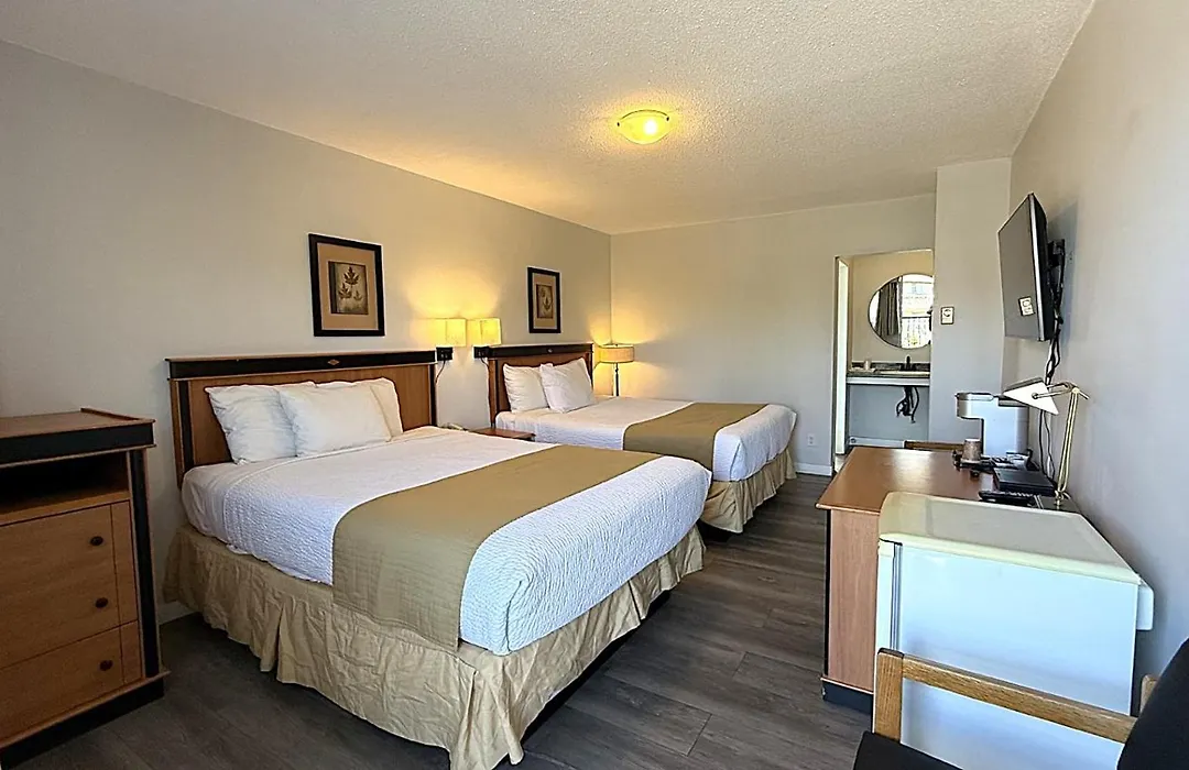 Diplomat Motel-1