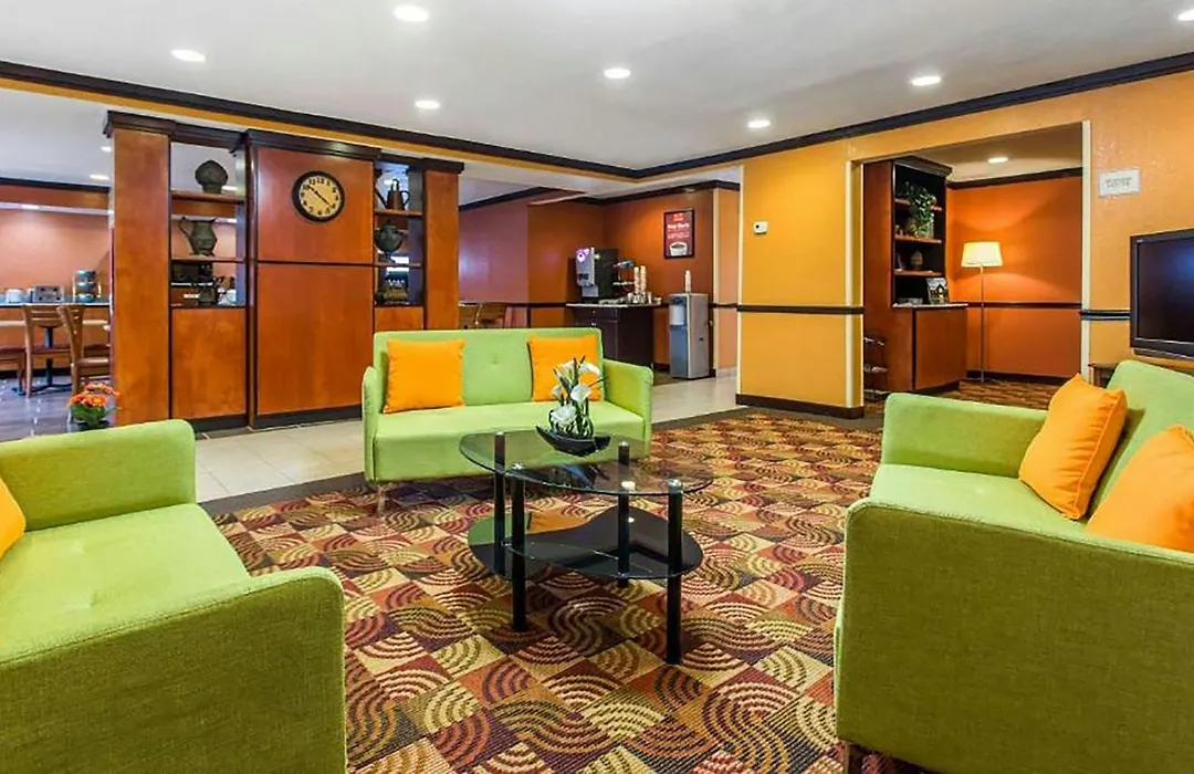 Studios & Suites 4 Less Charlotte-1