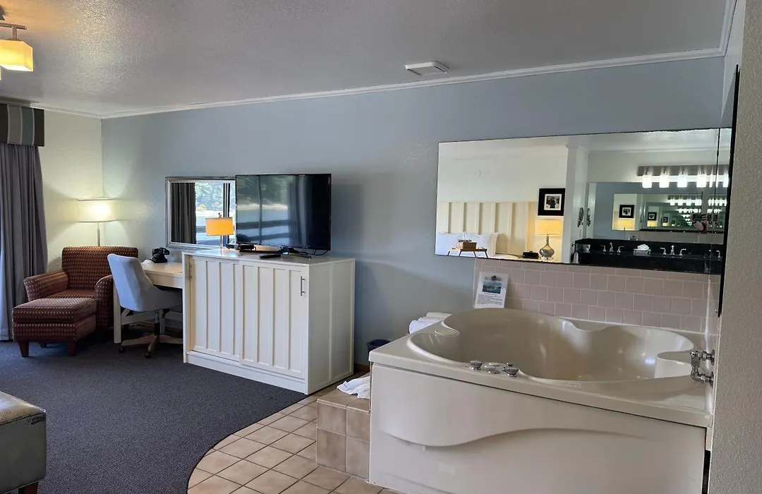 River House Inn, A Baymont By Wyndham-1