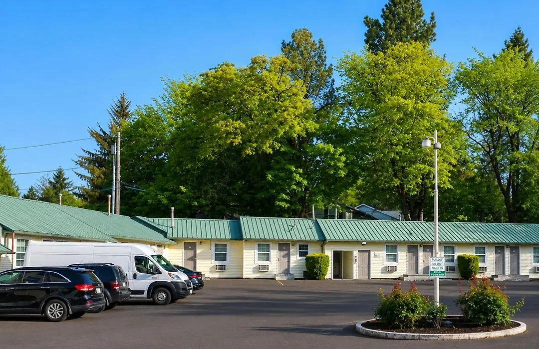 Budget Lodge By Oyo Portland West-1