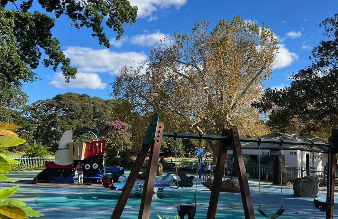 Edgecliff Lodge Motel-1