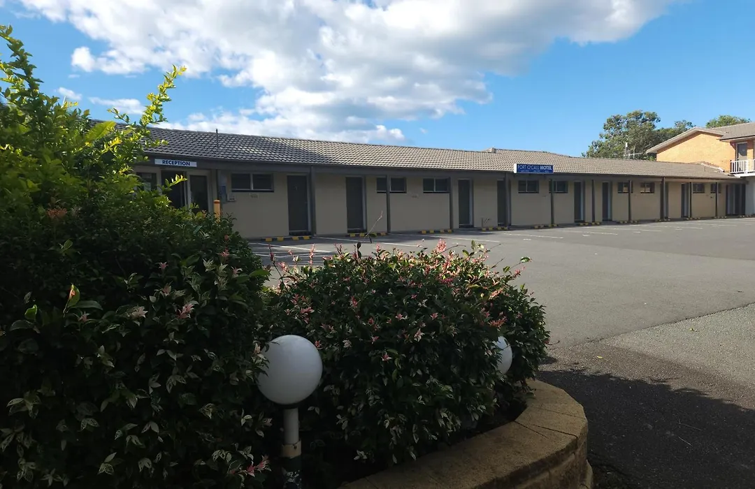 Port O'Call Motel-1