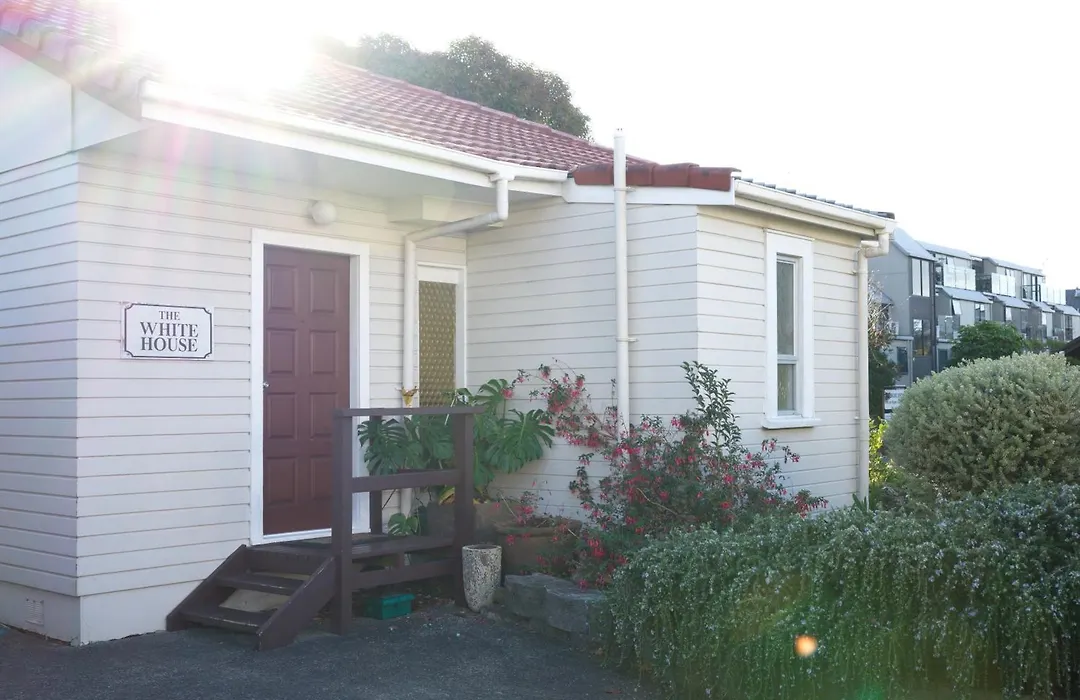 Alpers Lodge & Conference Centre-1