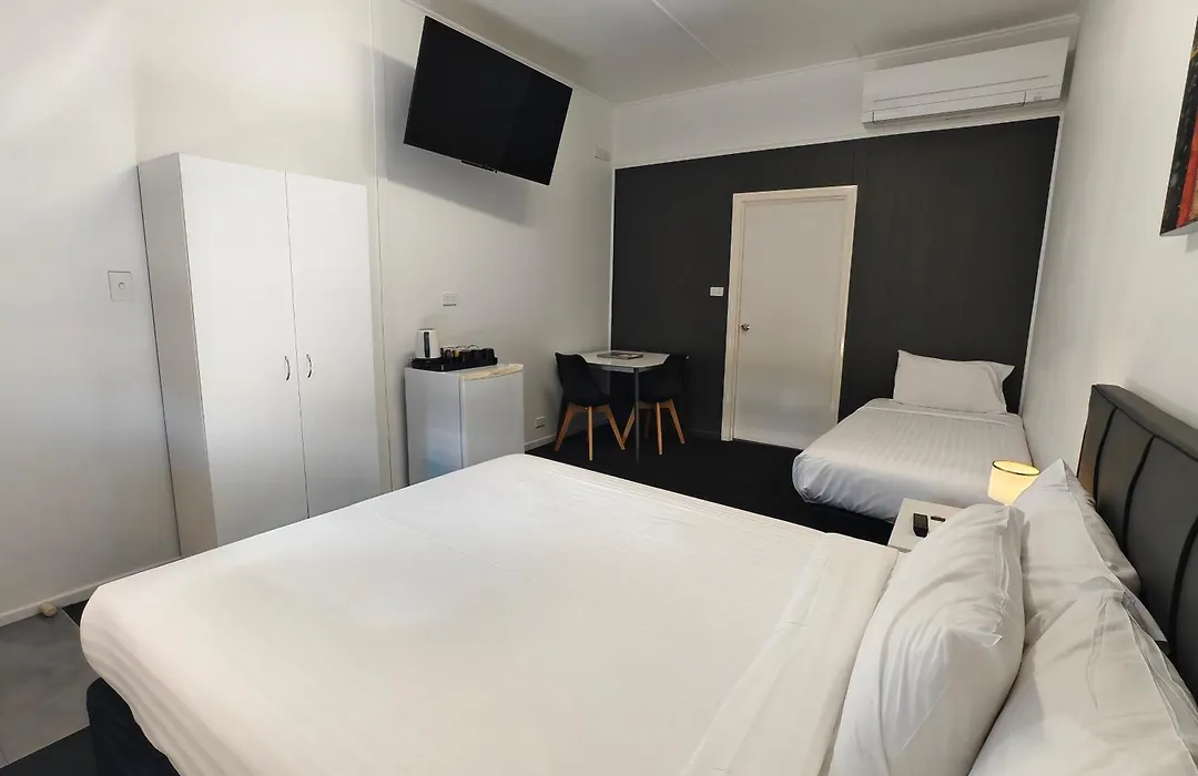 Darra Motel & Conference Centre-1