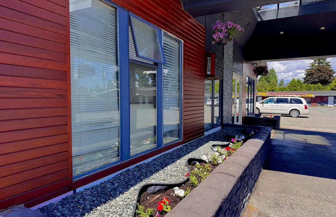Alpine Inn Abbotsford-1
