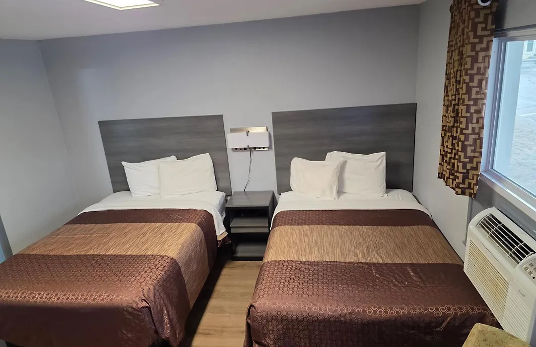 Plaza Motel-1
