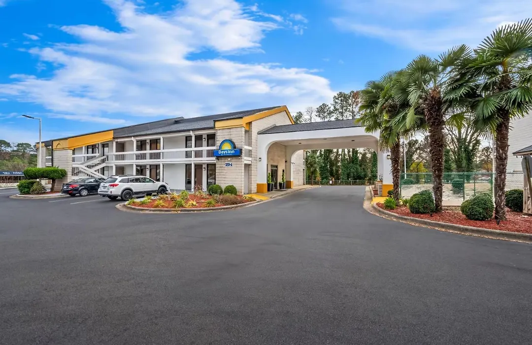 Days Inn By Wyndham Raleigh Midtown-1