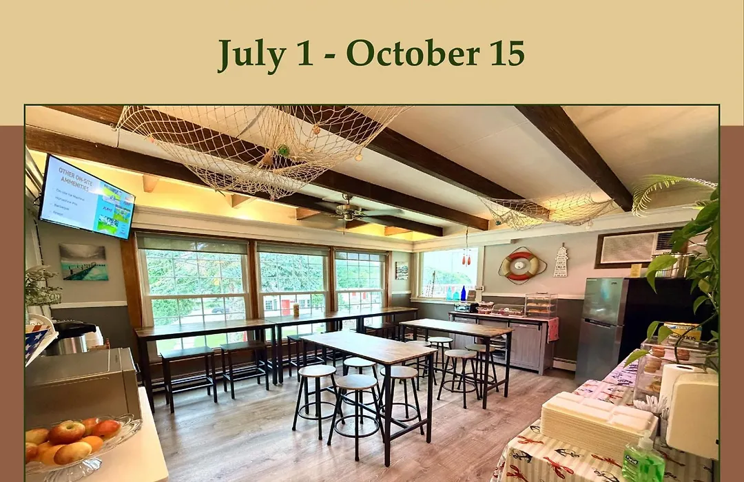 Claddagh Motel & Suites-1