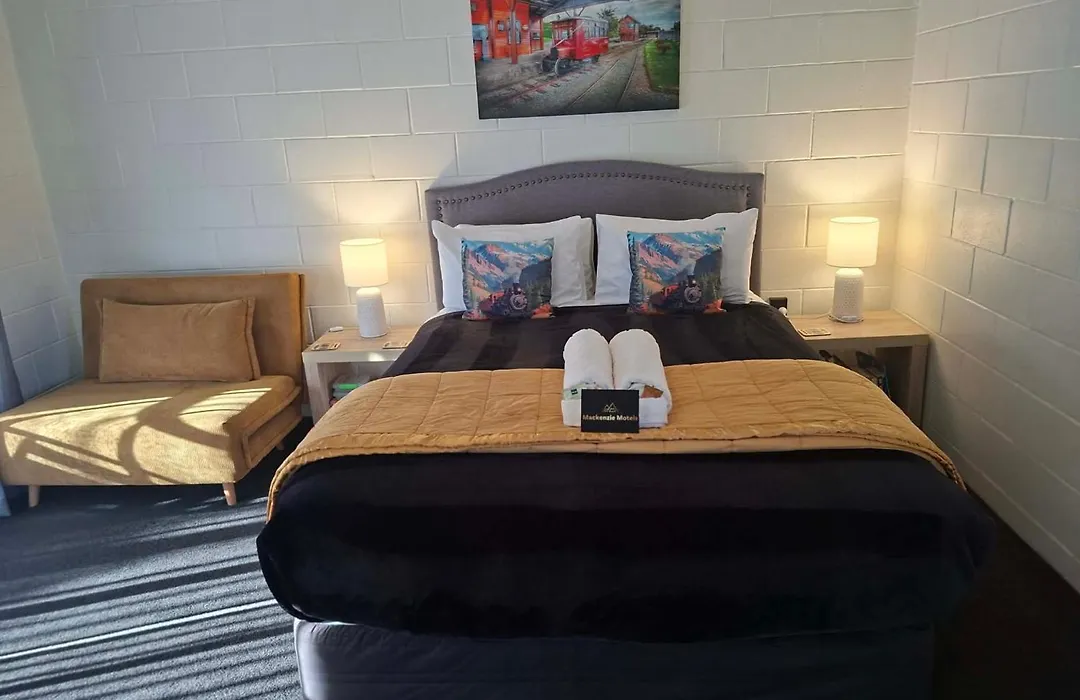 Mackenzie Motels-1
