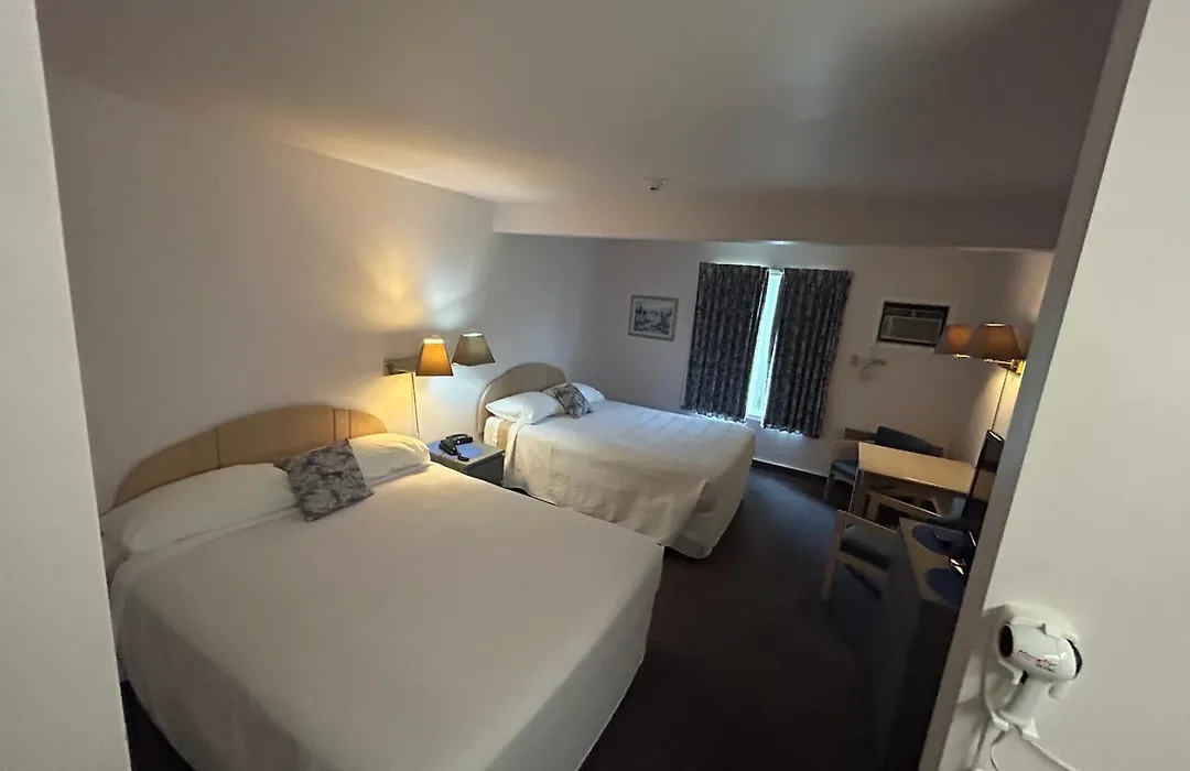 Centennial Motel-1