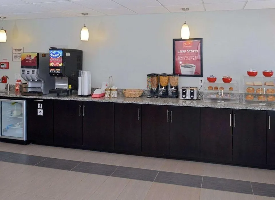 Econo Lodge Rochester I-90 & I-390-1