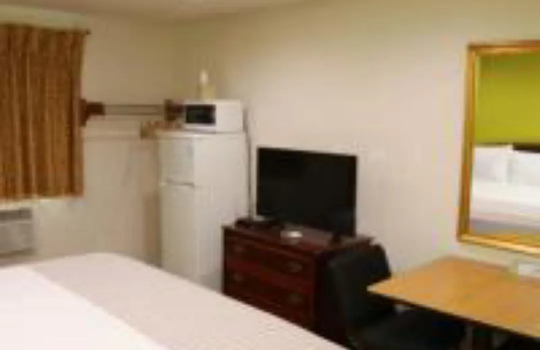 Americas Express Inn Rocky Mount-1