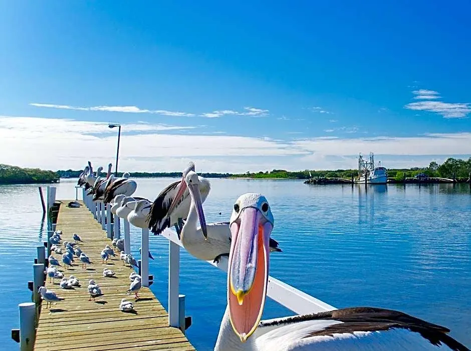 Moby Dick Waterfront Resort Motel-1