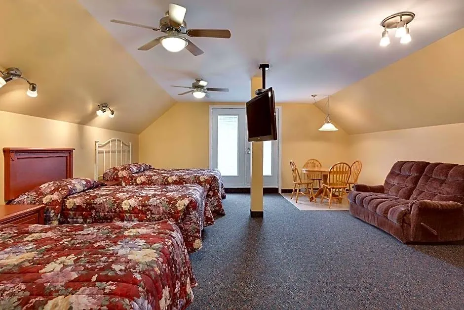 Travelodge By Wyndham Fredericton-1