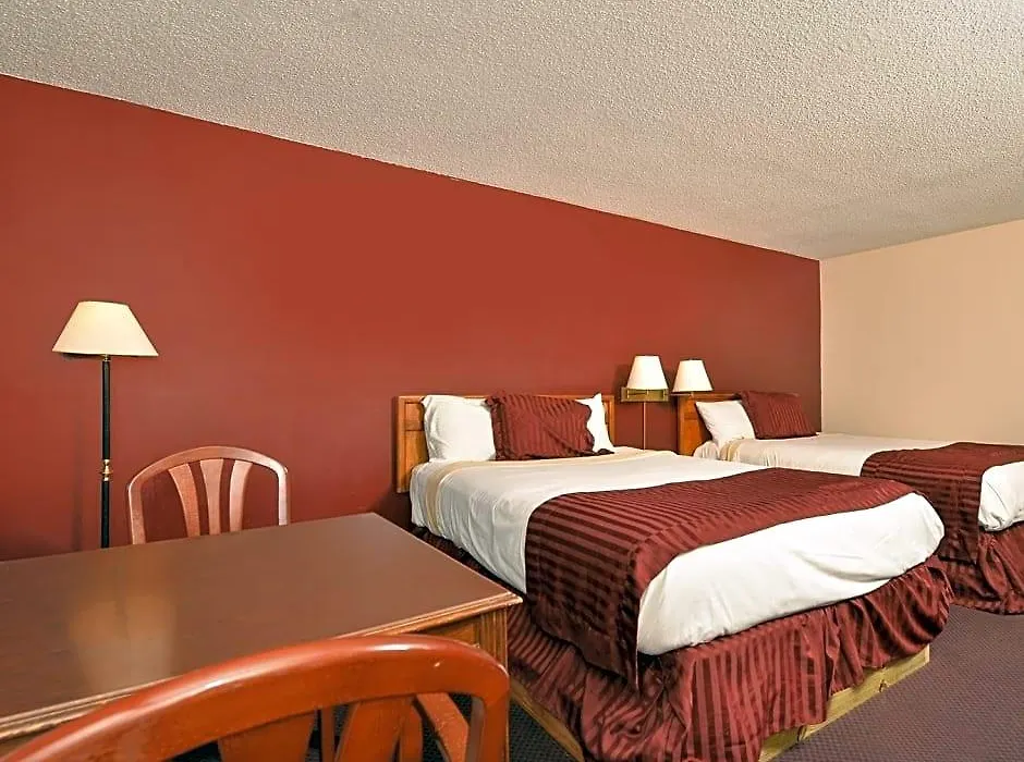 Americas Best Value Inn & Suites Kansas City-1