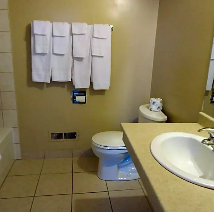 Kingsway Inn-1