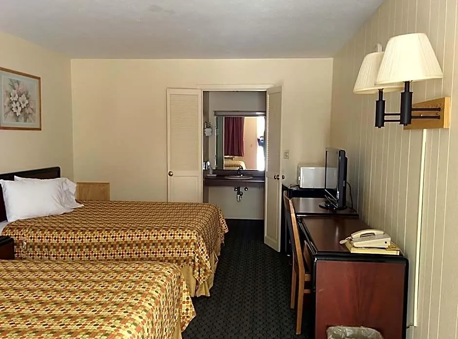 Economy Inn Toledo-Perrysburg-1