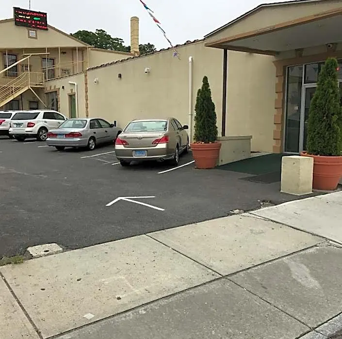 Waterbury Big Apple Motel-1