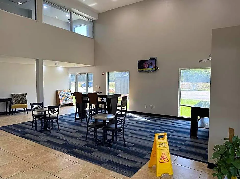 Executive Inn And Suites Baker-1