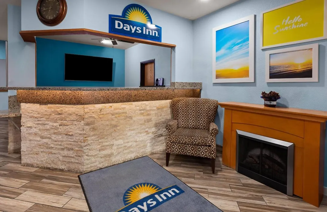 Days Inn By Wyndham Mankato-1