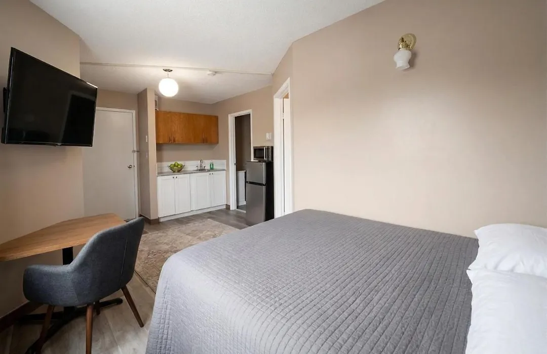 Goodknight Inn-1