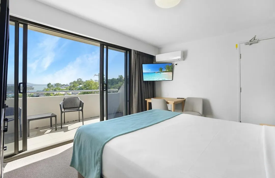 Gladstone Reef Hotel Motel-1