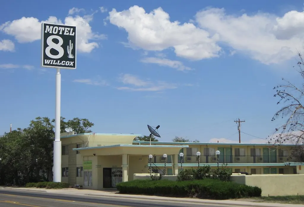 Motel 8 Willcox-1