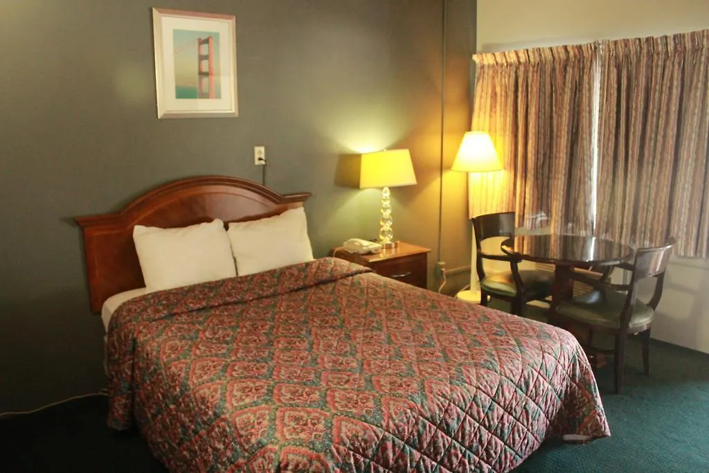 Budget Inn -Yreka-1