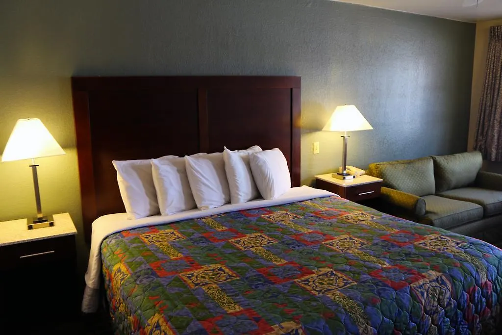 Great Western Inn & Suites-1