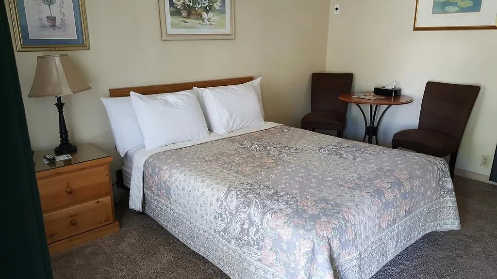 Bishop Village Motel-1