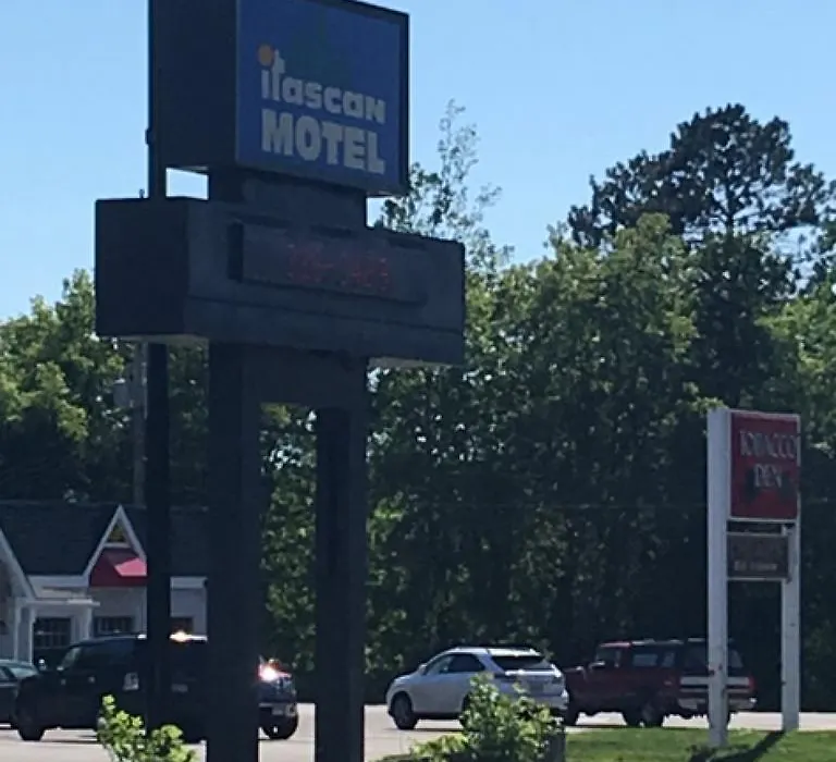 Itascan Motel-1