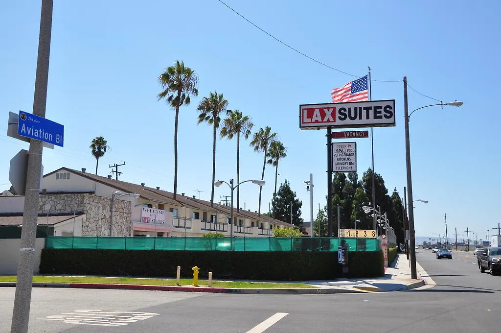 Lax Suites-1