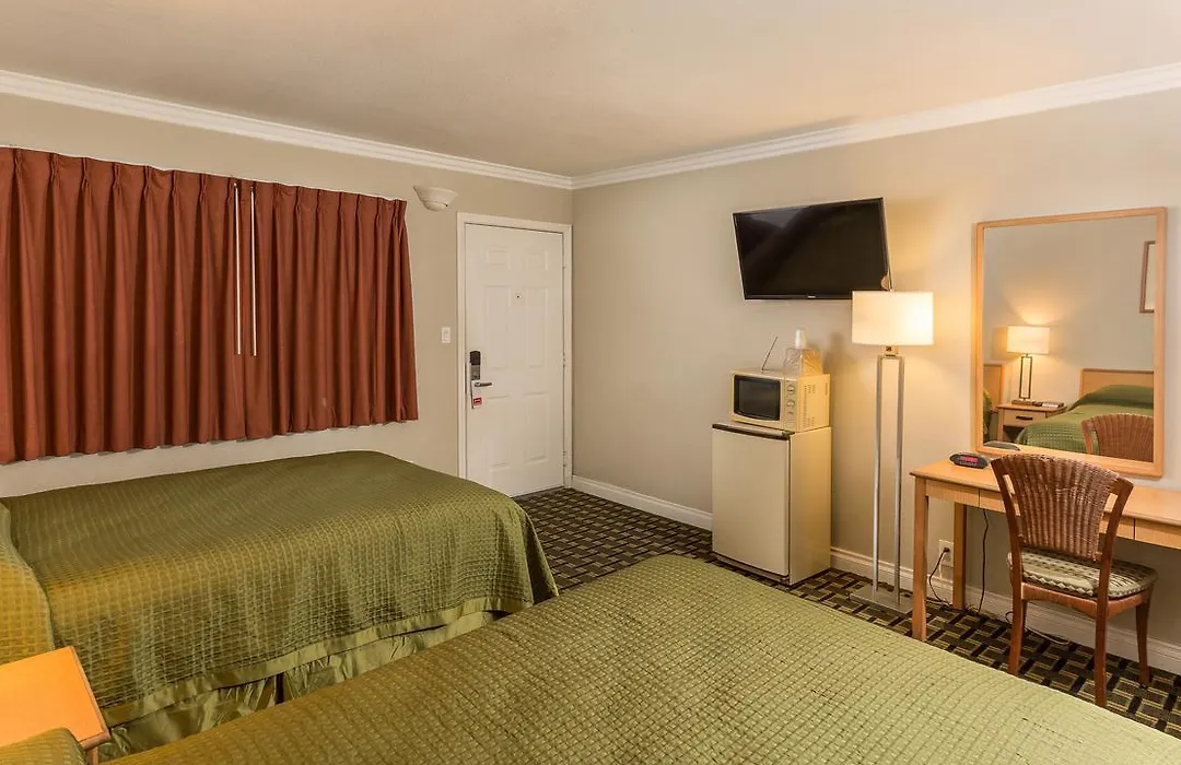 Harbor Motel-1