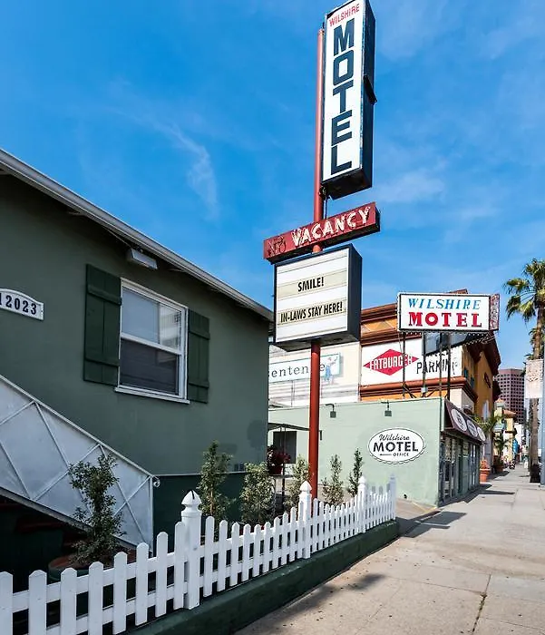Wilshire Motel-1