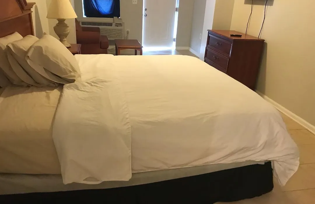 Red Carpet Inn, Alexandria-1