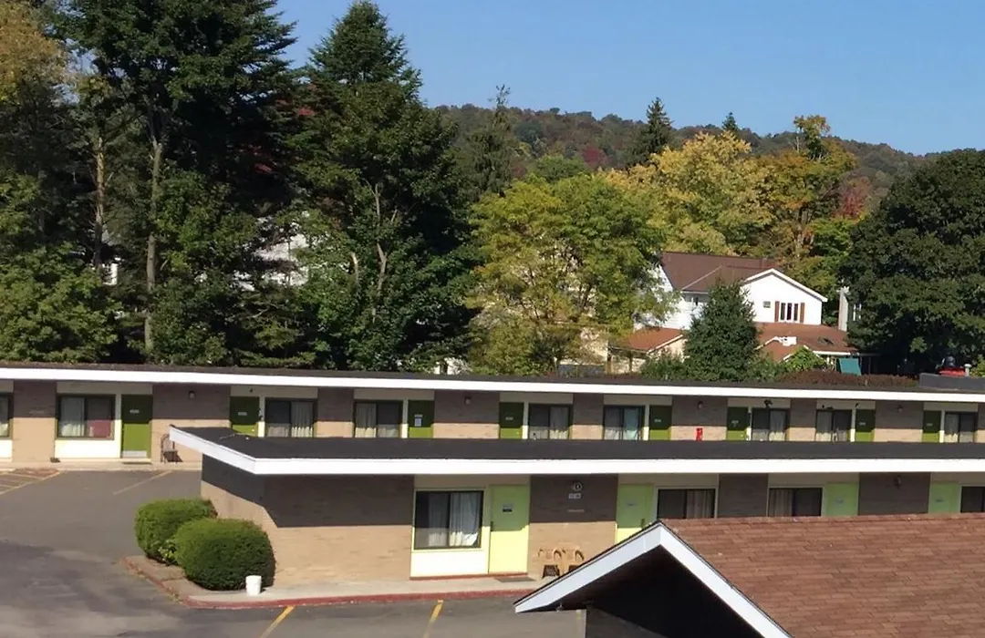 Motel 88-1
