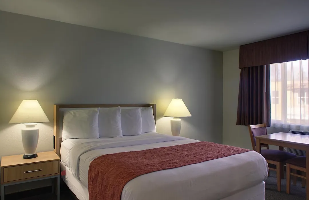 Aladdin Inn And Suites-1