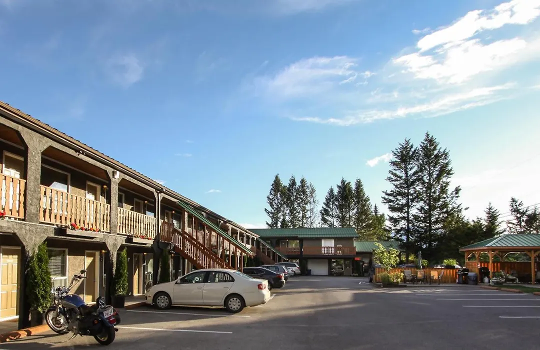 Crystal Springs Lodge-1