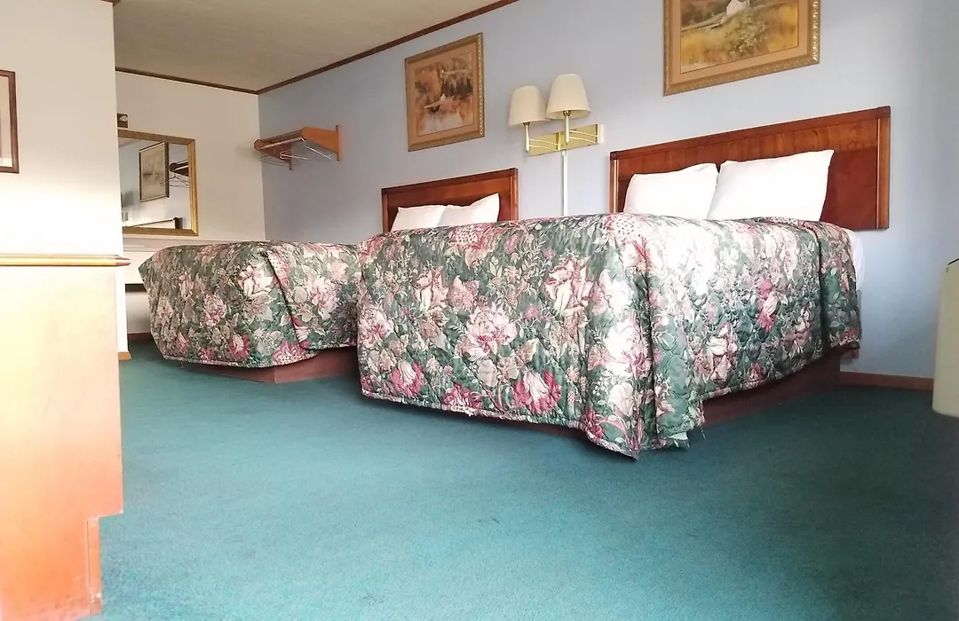 A Sapphire Inn-1
