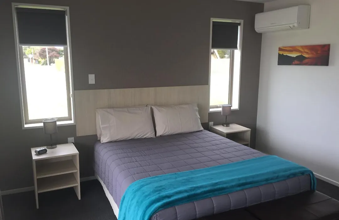 Rolleston Highway Motel-1