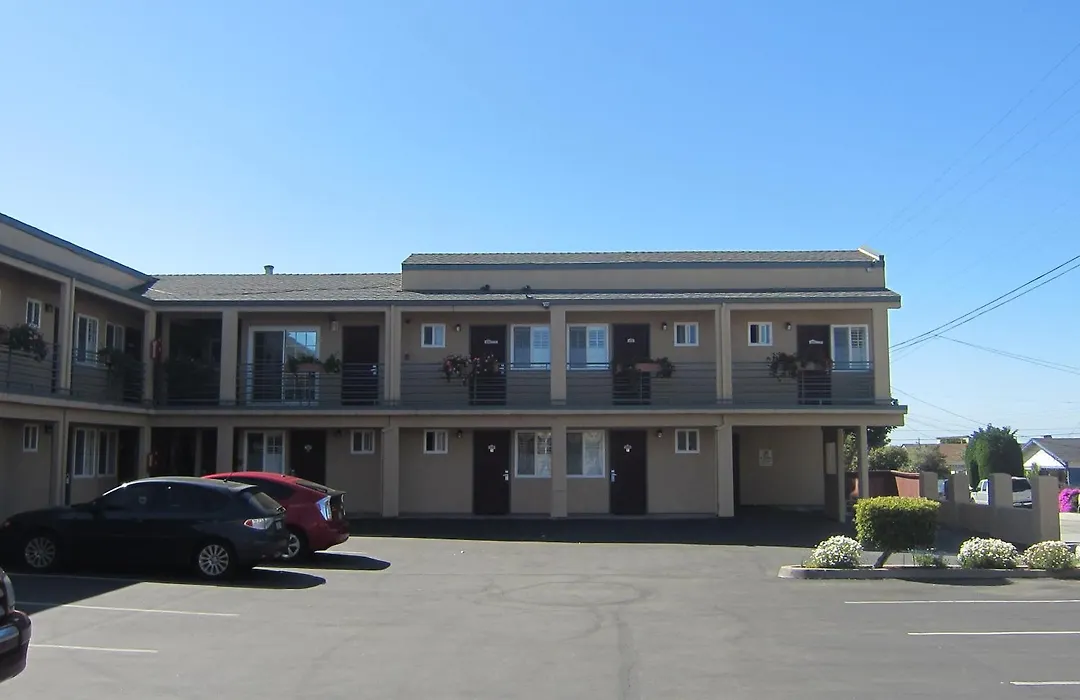 Pacific Best Inn-1