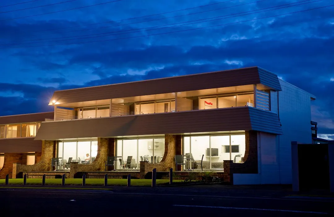 The Oceanside Motel-1