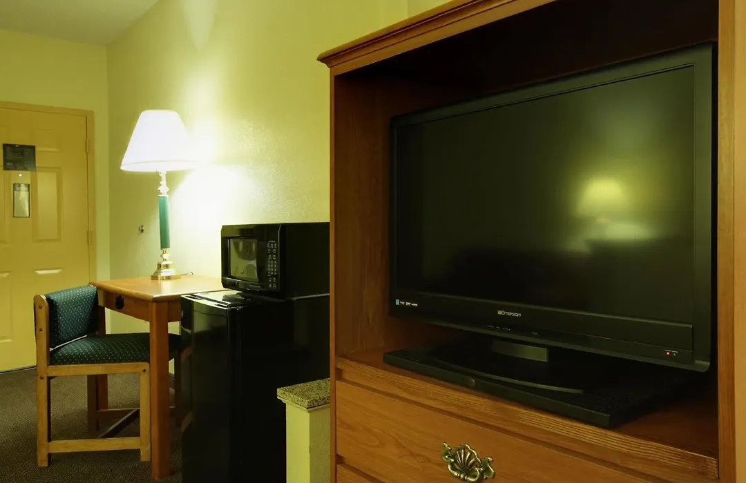 Americas Best Value Inn & Suites - Senatobia-1