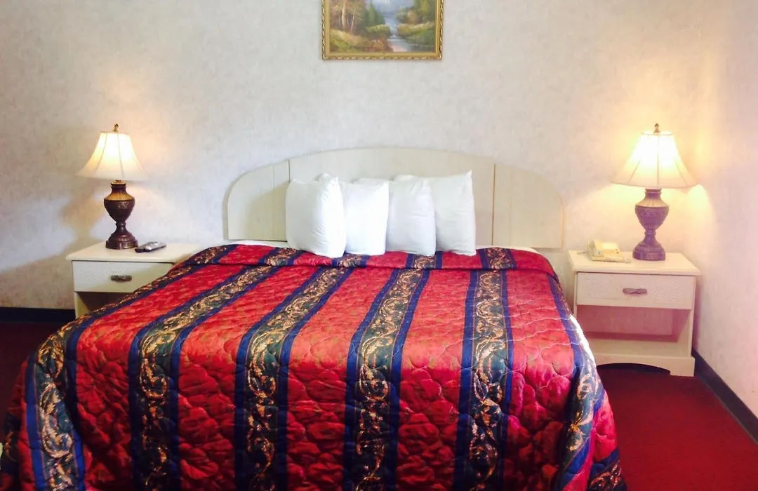Red Carpet Inn & Suites Hammonton Nj Route-30E-1