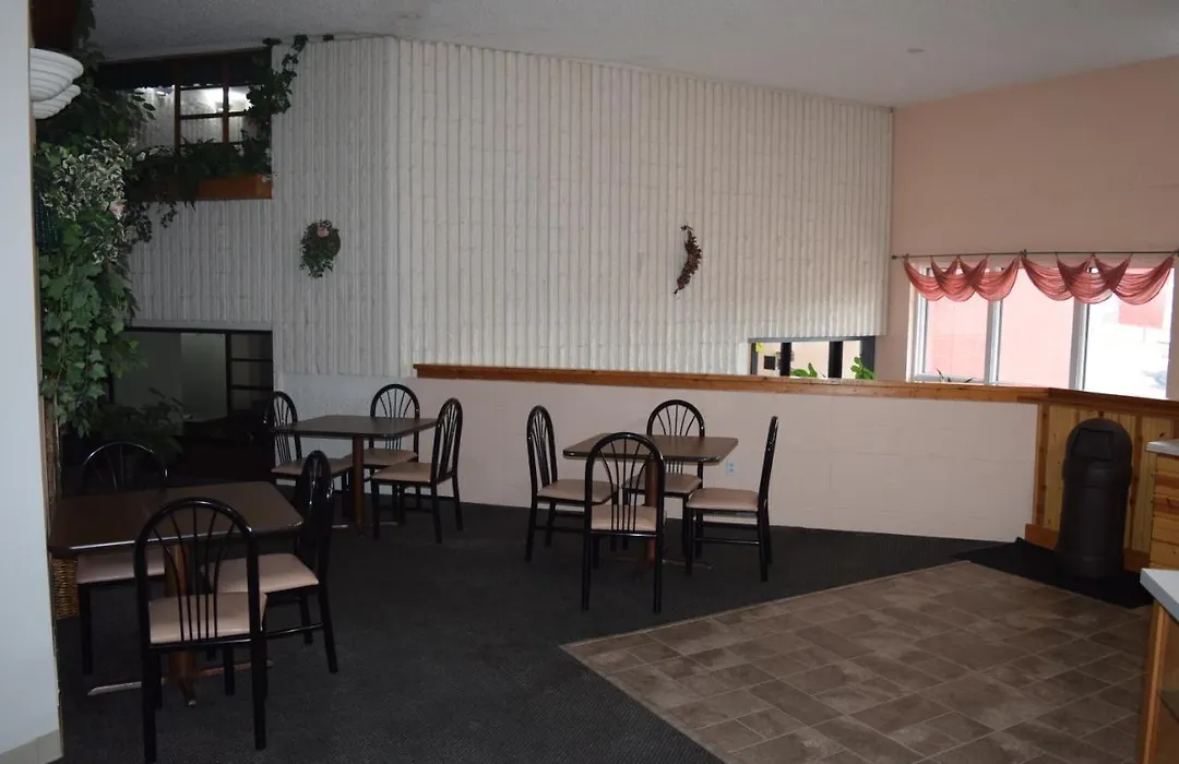 Osseo Inn-1